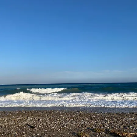 Beau Proche Mer, Gare Et Commerces Apartamento *