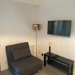 Appartement Beau Proche Mer, Gare Et Commerces Antibes
