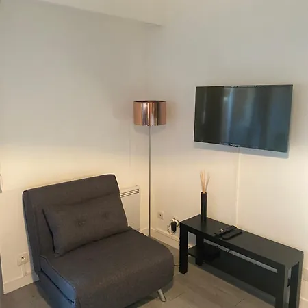 Apartamento Beau Proche Mer, Gare Et Commerces Antibes