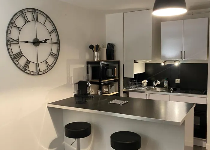 Beau Proche Mer, Gare Et Commerces Apartment Antibes