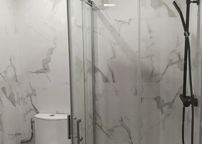 Beau Proche Mer, Gare Et Commerces * אנטיב